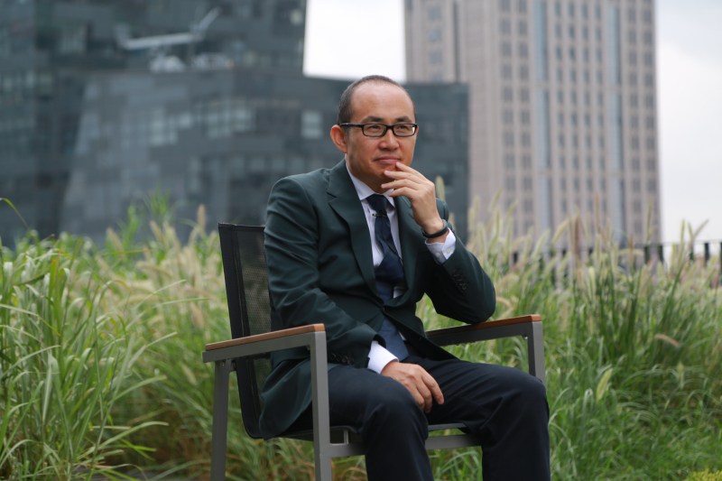 潘石屹的三段婚史 离过两次婚:潘石屹的现任和前任是谁