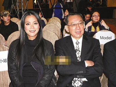 霍汶希和谢霆锋是真结婚吗 是杨受成的?霍汶希女儿是谢庭锋女儿吗