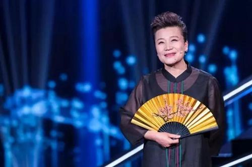 小香玉三个丈夫照片 两次婚姻:小香玉现任丈夫是哪位