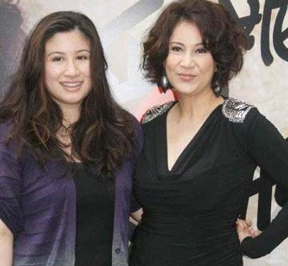 甄家平为什么不姓傅 甄妮的女儿甄家平小时候照片