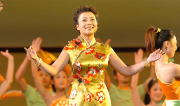 张也个人资料简介简历 三任丈夫?歌唱家张也的老公是谁