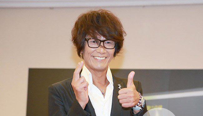 加藤鹰之手是怎么扣的 超神的手技和7000多个女搭档合作过