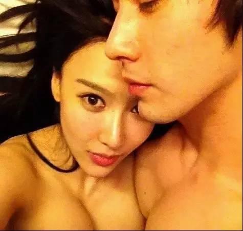 张伦硕的个人资料简介 比妻子小那么多:娶钟丽缇可谓是万人瞩目