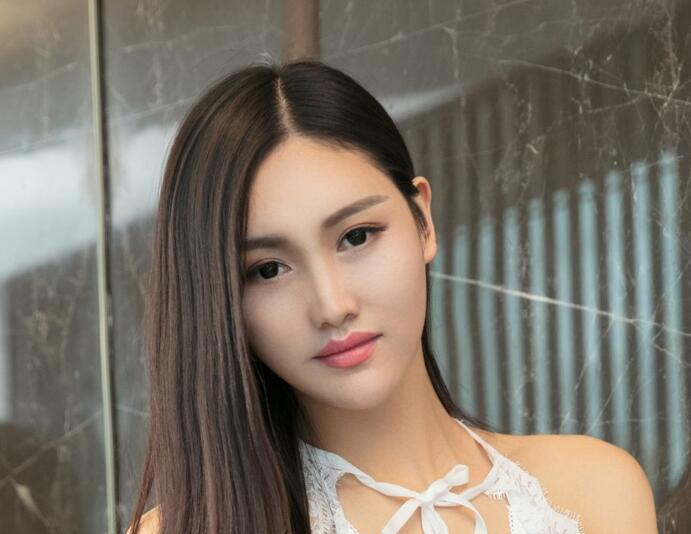 陈思琪的个人资料简介 大胆行为Art内衣写真福利照