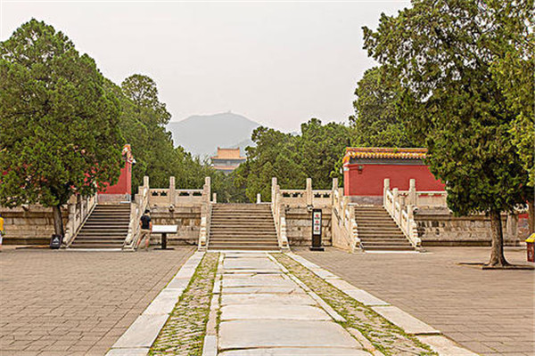 十三陵为什么不建议去 十三很恐怖:定陵发掘的灵异事件