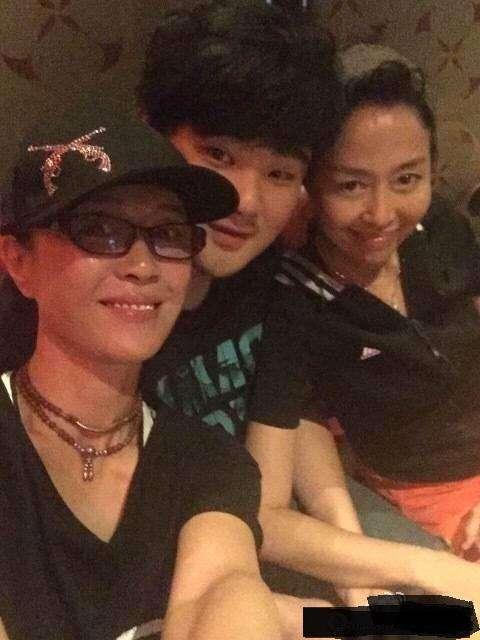 傅艺伟的个人简历资料 女演员傅艺伟犯什么事儿了