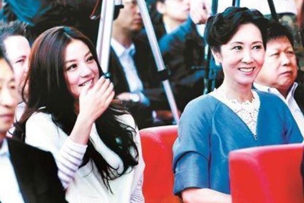 林宁的家世个人资料 那么神秘:林宁原名为什么姓温(改名字了)