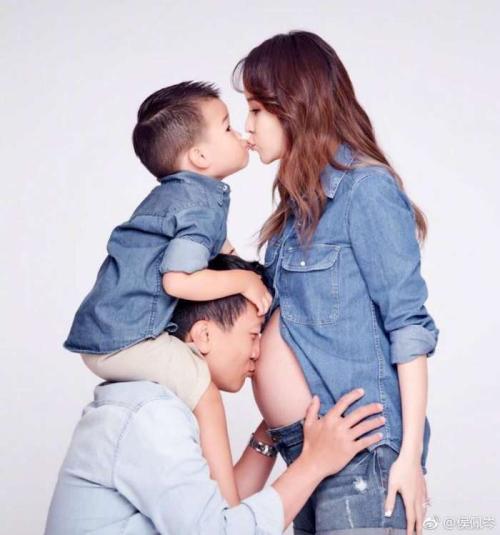 ���Ӿ������ʥ���� �ұ�����ʥ��������ʲôʱ����Ļ�