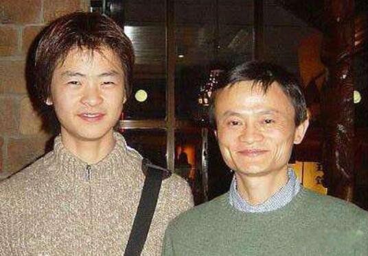 马云坤是马云长子吗 小3岁:马云坤和王思聪谁厉害一点