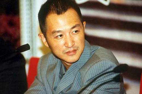 歌手高枫是怎么走的 乐坛人才高枫不吉利照片