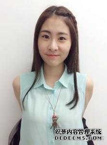 张碧晨整容呀对比前后 一大一小:张碧晨鼻子很奇怪整过容吗
