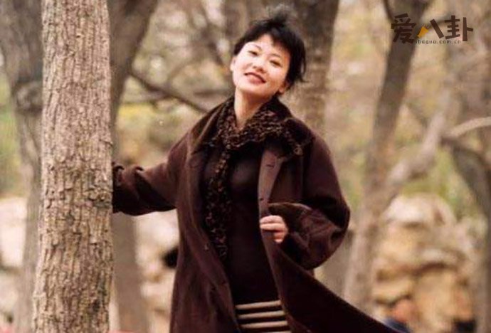 胥午梅的丈夫是谁呀 央视长啸老婆胥午梅吗(同事关系)