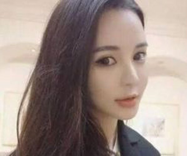 重庆最美女孩恐怖原版视频截图 突然间发出惨叫的那种滴血照片
