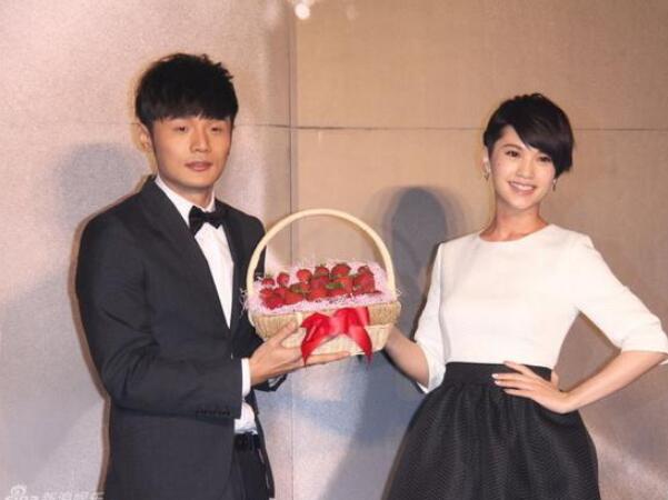 李荣浩前女友陆瑶为什么分手 相恋四年在一起的时候都不出名