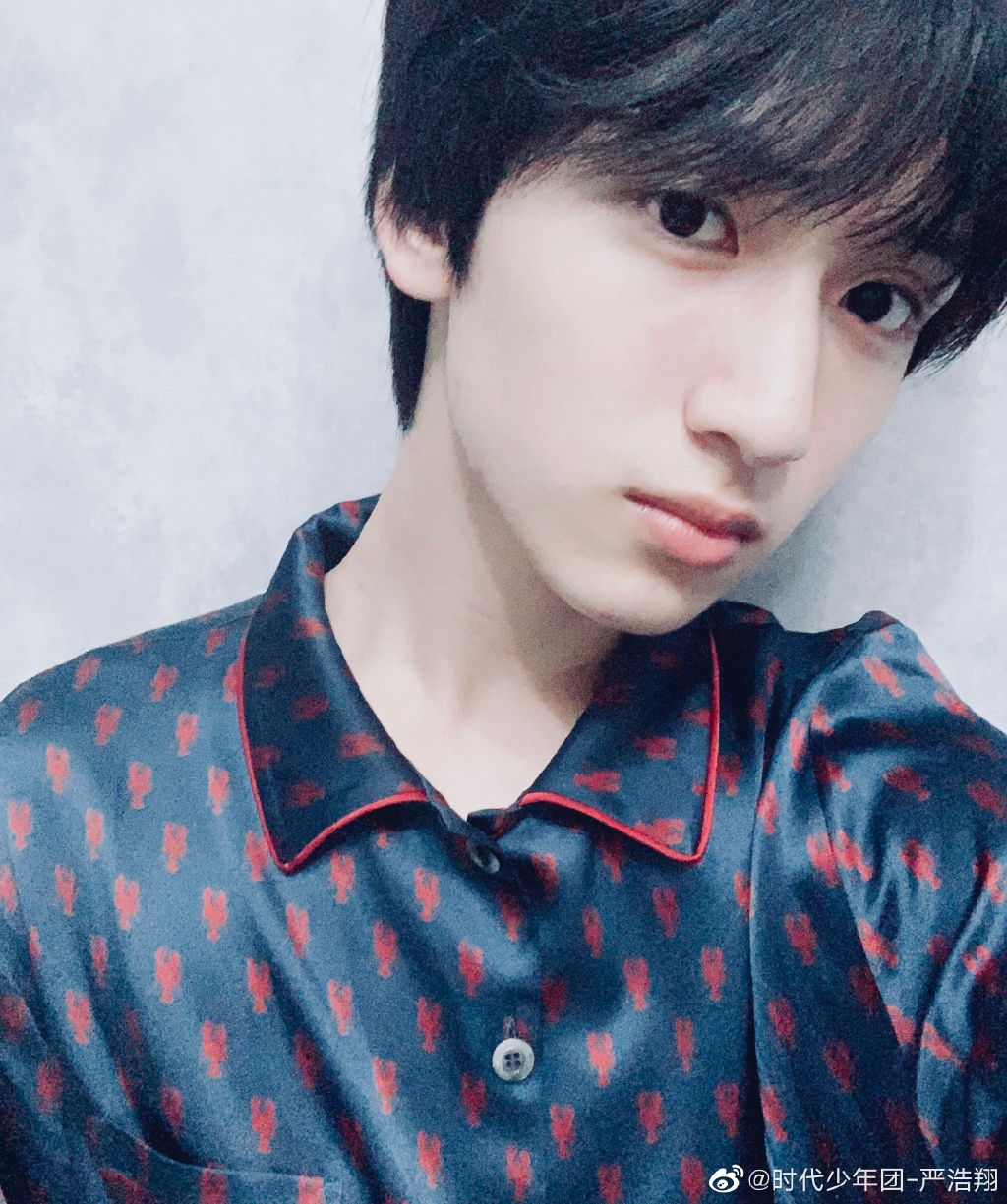 严浩翔个人资料简介 富豪家庭:严浩翔家里有多有钱