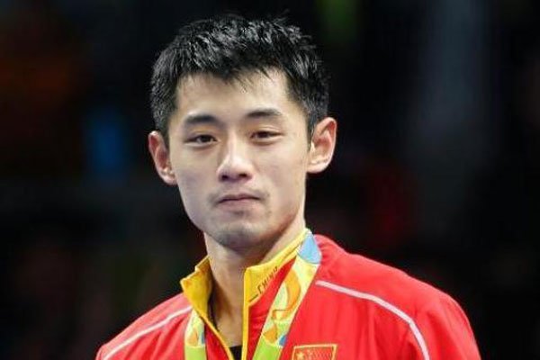 张继科怎么了出什么事了 踢碎广告牌和撕衣服事件