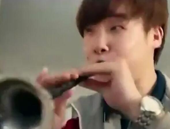 闪光少女唢呐为什么赢 唢呐一响对面就认输了