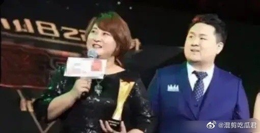 贾玲的丈夫是谁 隐婚六年?贾玲的老公是谁:个人简历照片