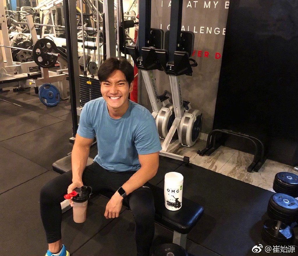 崔始源家里很有钱吗 家世显赫可以买下sm公司