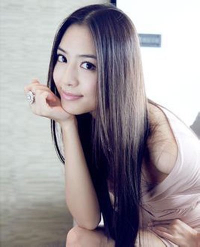 模特白歆惠是谁 代言内衣广告靠脸吃饭的女模特