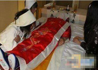 人死后是什么样的感觉 吓坏了!十大人死后身体变化过程