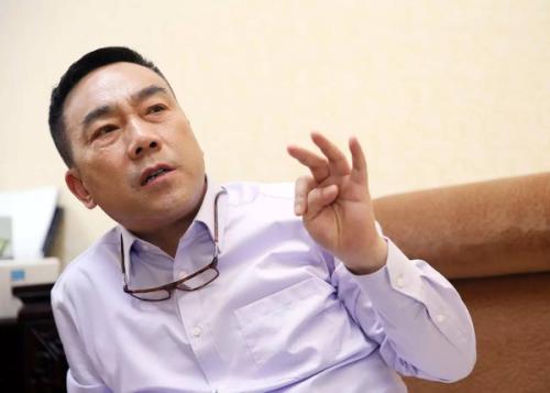 杨议在天津的实力 叫杨议五叔:郭德纲和杨议谁辈分大