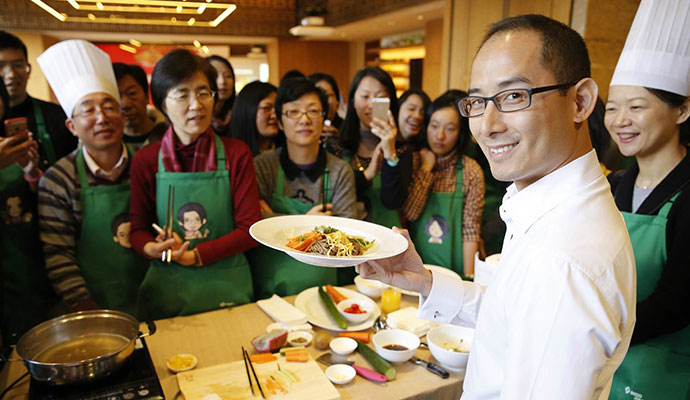 刘一帆老婆朱宏莉简介 和平饭店行政总厨的家庭状况