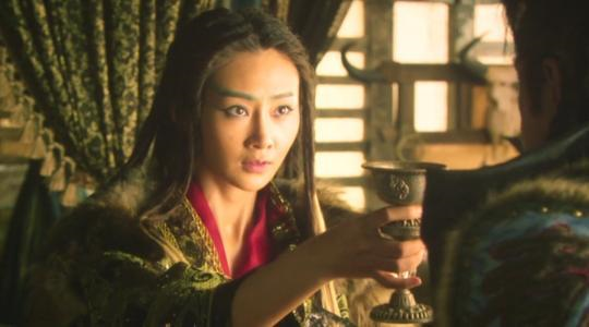 天将雄师林鹏裸背几分钟 辣眼睛:惊艳片段镜头身材太好了