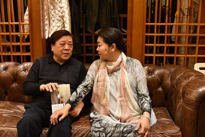 赵忠祥老婆个人资料简介 桃色丑闻:妻子张美珠相信丈夫是无辜的