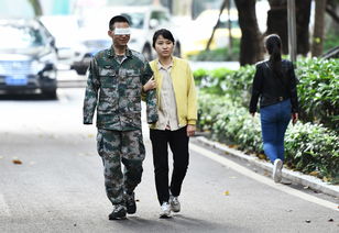 杜富国英雄事迹简介 被炸成血人:杜富国的妻子王静简历