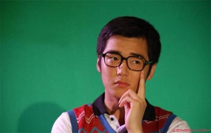 金世佳结婚了吗 现实中是夫妻吗?金世佳和李金铭的结婚照