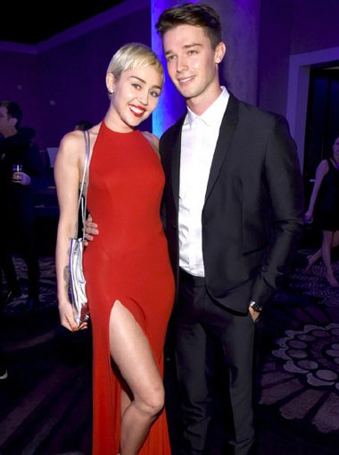 麦粒Miley Cyrus与施瓦辛格的儿子帕特里克已经分手了吗