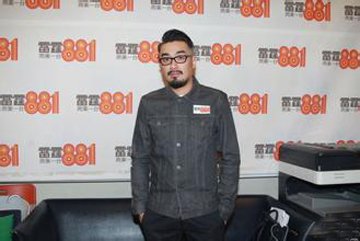 恭硕良身高资料 林忆莲站在他旁边也似乎十分小鸟依人