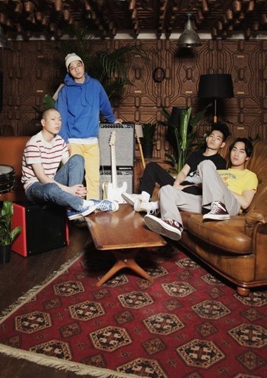 �����ֶ�Hyukoh��ָ��Ϯ �ֶӻ�Ӧʱ�����֤��һ��