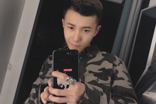 王北车为什么会被说是土狗 认为他和自己的狗相似