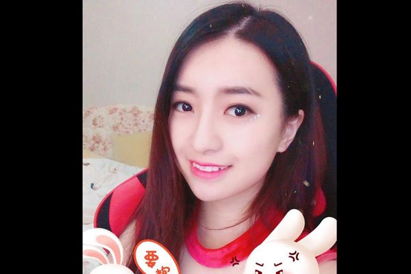 虎牙婷小姐有金主吗 女国服喜欢cos貂蝉