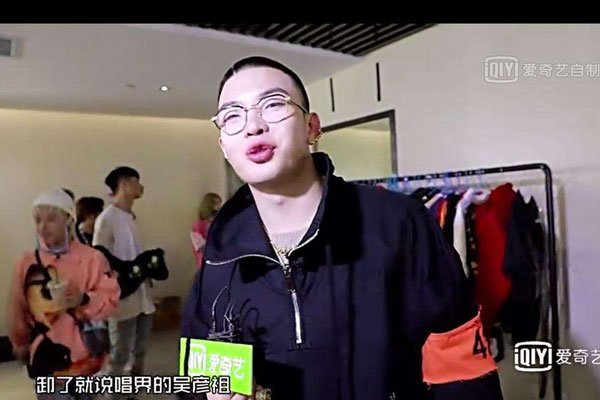 小白和pgone怎么了 互撕结局完美的被封了