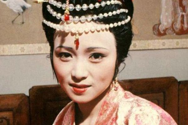 秦可卿的真实身份是什么 死亡之谜看似无解
