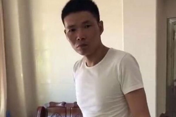 抖音里的忠哥忠嫂照片 既秀恩爱,又提高人气涨粉丝