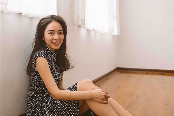张漠寒的个人资料如下:张漠寒1992年8月6日出生,毕