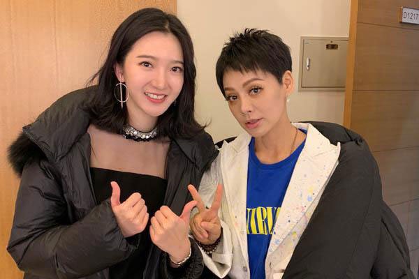 纪思清和刘适时现状 美少女和大叔的搭配不会过时