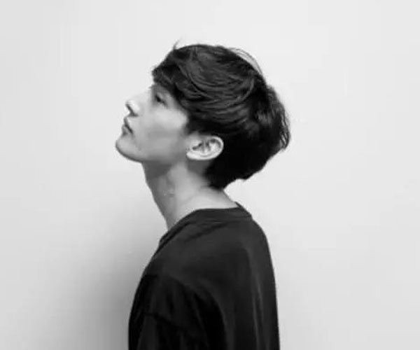 黑夜到白昼夜真的没有没有什么歌 轻松有意思的歌词