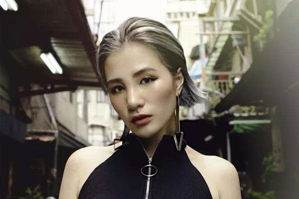 呆宝静徐真真为什么分手 呆宝静已经是结婚了