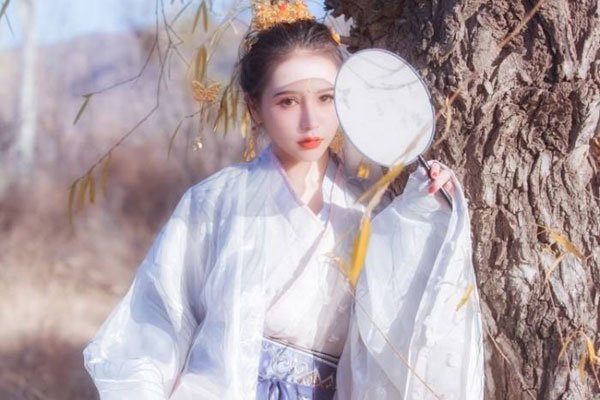 为何渡我不渡她是什么歌曲 故事的设计充满了很多漏洞