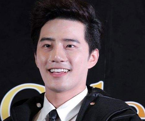 泰剧演员徐志贤老婆是谁 与Gubgib属于奉子成婚