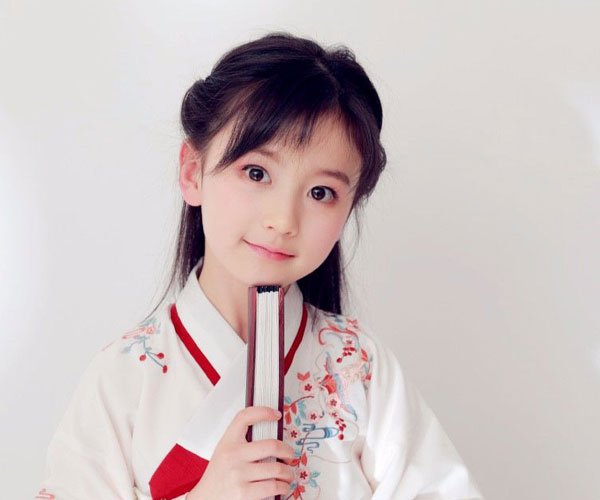 哈哈哈笑一个吧功成名就不是目的什么歌 翻唱歌词略有改动