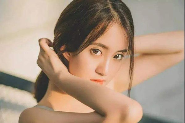 �����ں�һ������ʲô���� ��������ʵҲ���Ѳ²�
