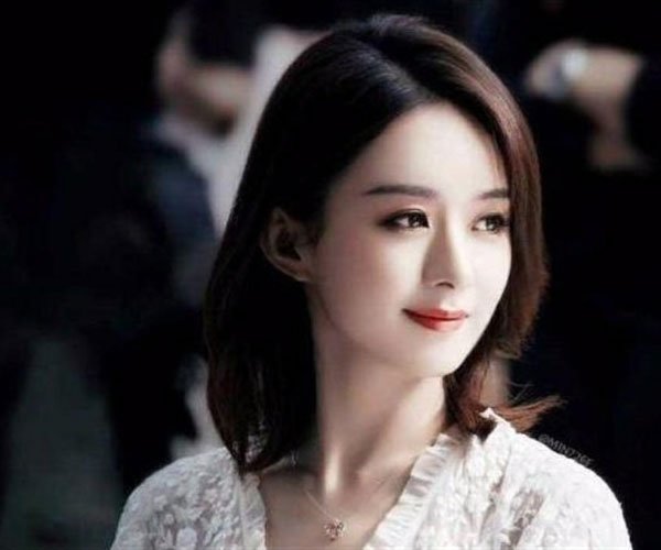 丁一宇赵丽颖什么关系 希望他两个在今后越过越好