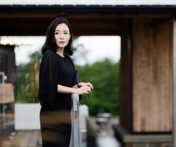 王潇个人资料图片 老公叶里恩成长在澳洲的北京女婿