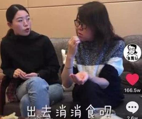 重庆大胃王浪胃仙是男是女 是云南的一名小伙子